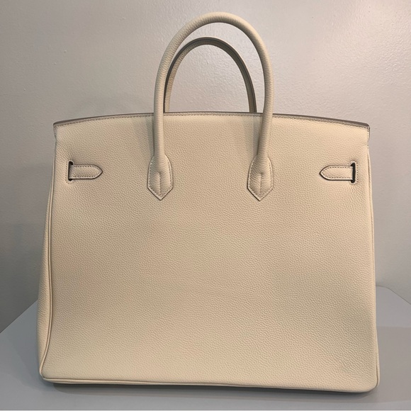 $SOLD$40cm Classic Leather Handbag with Gold Details - Picture 3 of 7